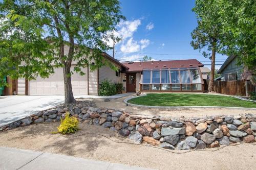 Reno Retreat-Near Downtown-UNR-Family Fun