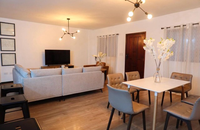 Renovated and cozy 2-bedroom apartment with AC, WiFi in vibrant San Pedro Sula