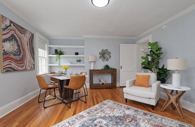 *Renovated* Modern 2BR Near Duke/Downtown/Hospital