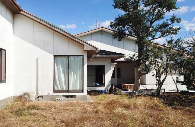Rent the whole house Limited to one group per day A detached house of about 223m maximum 12 peo/Kushima Miyazaki
