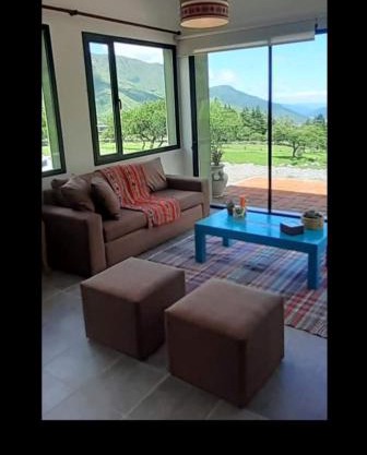 Reposo entre Montañas