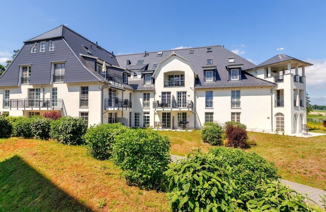 Residence on Lake Balmer - BS 57