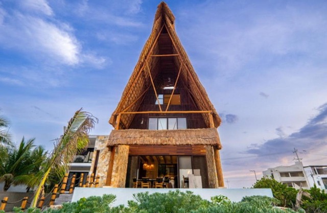 Residencia Las Olas en San Benito lujo en todo su esplendor.