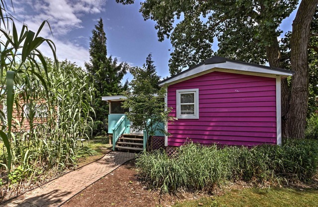 Resort Cabin 1 Mi to Middle Bass Island State Park