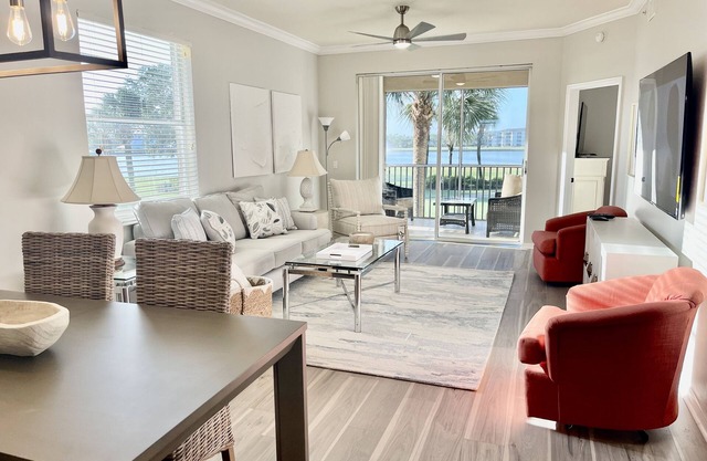 Resort Living in Heritage palms Fort Myers - Golf and Tennis