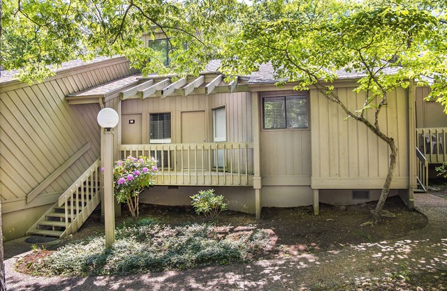 🌄Resort Vacations at Fairfield Glade TN Beautiful Golf Villa with 4 Queen Beds!