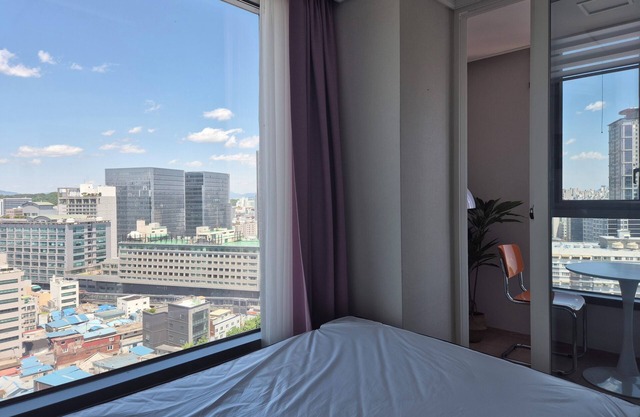 [Rest,] Myeongdong& Chungmuro/high rise city view/bidet/water purifier