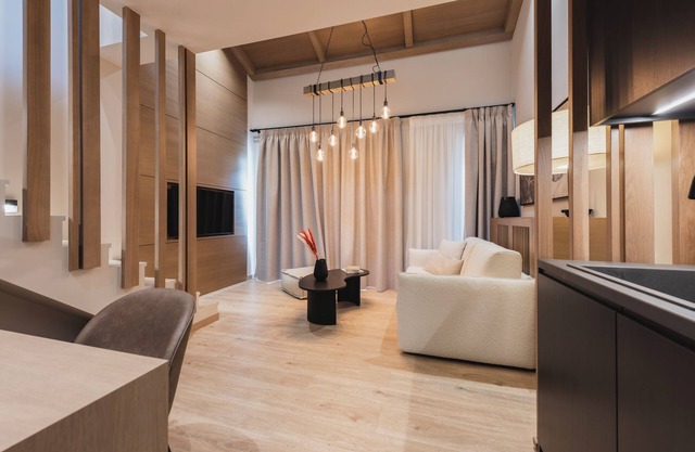 Revi Mountain Resort Boutique Hotel