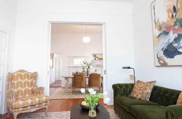 Right in the heart of Healdsburg lies this charming two-bedroom house