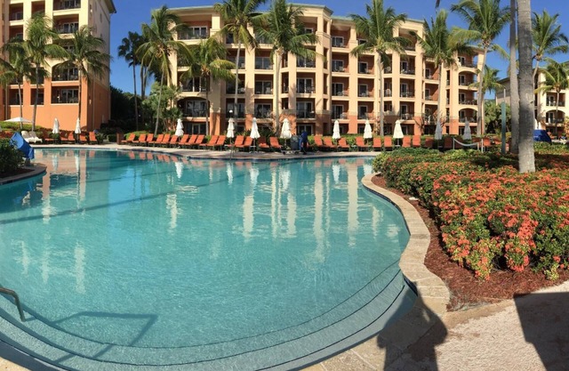 Ritz-Carlton Luxurious 2BR Suite