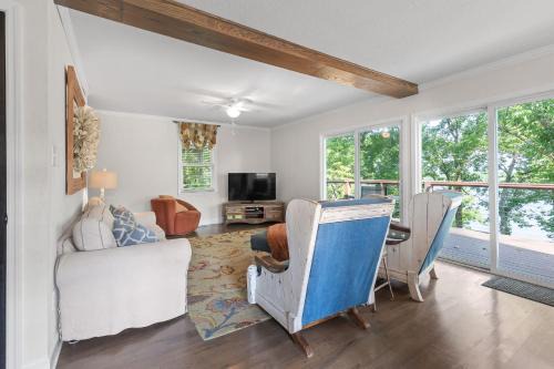 River Access and Dock - Chickamauga River Refuge