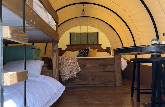 River-Front Wagon Glamping- The Dogwood