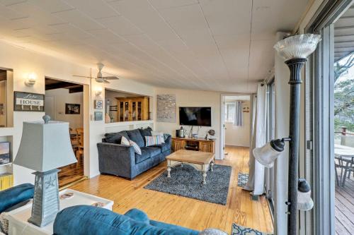 Riverfront Deck and Fire Pit Hot Springs Retreat!