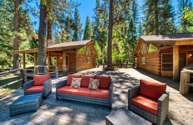 Riverfront, dog-friendly, side-by-side cabins on 200 acres with fishing ponds