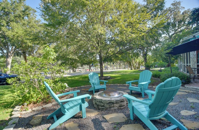 Riverfront Getaway w/Hot Tub & Game Room!