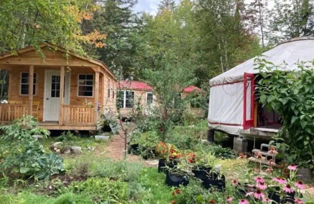 RIVERSIDE OFF GRID RETREAT