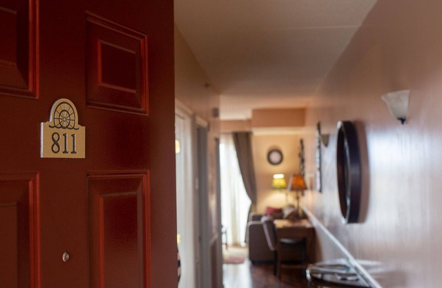 Riverview Penthouse on Water Street! Stunning views and sunsets!