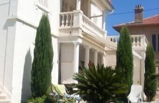 Riviera apartment 80 m2 sea view with pool