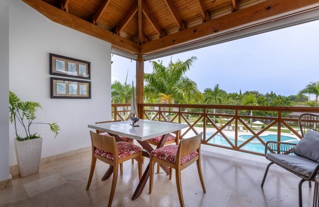 Riviera Azul - Apt. 2 Bedrooms - Pool View