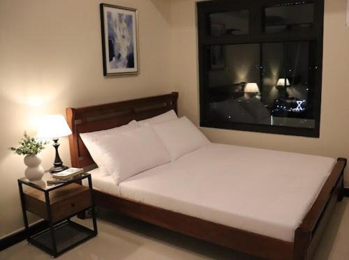 RK Maisson Roiyale Aurora Escalades Cubao