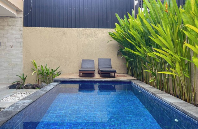 RK5, 2 beds villa 15 min walk to Double Six Beach