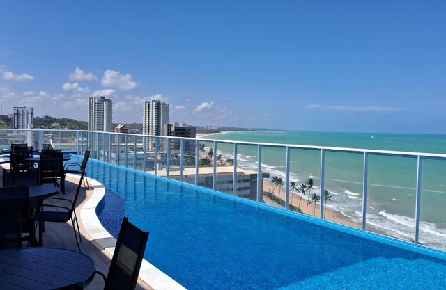 Rn studio Premium AP 116, WI-FI, piscina, TV 43, 30m do mar