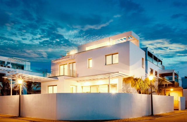 ROBERTA - 3Bed Bend New VILLA walking distance to Ayia Napa Center