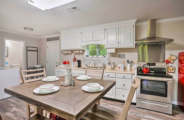 Rock Spring Hideaway w/ Large Yard + Grill!