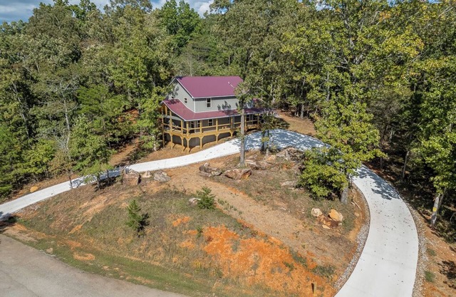 Rocky Ridge - Pet friendly 5 Bedroom Cabin in Helen Georgia