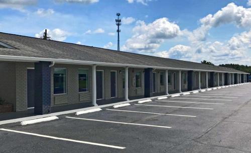 Rodeway Inn Calhoun South