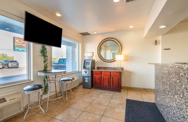 Rodeway Inn Phoenix North I-17