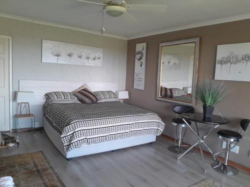 Roland’s Valley Art Accommodation