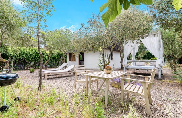 Romantic cottage in traditional style - Casa La Castañuela