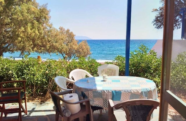 Romantic flat on the beach