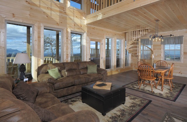 Romantic Getaway❤️ Fabulous Views 2 Beds 2 Baths