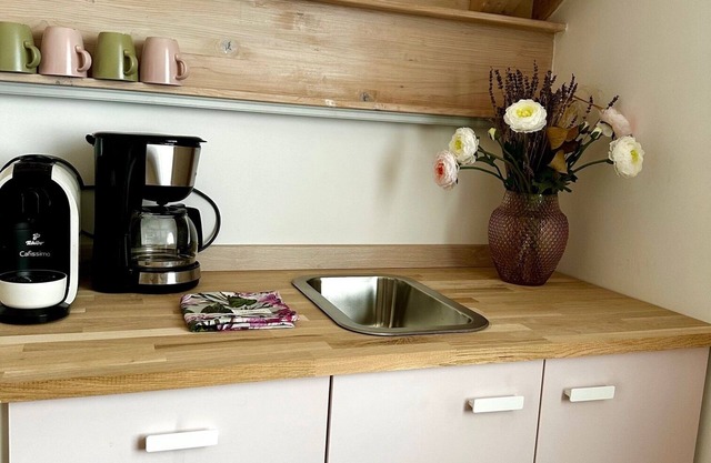 Romantic, modern holiday apartment - 10 minutes from the Ammersee beach - in a quiet area