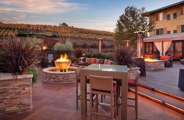 Romantic Studio in Napa- Wine Country Getaway