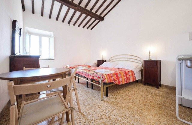 Room 'Camera 5 - Del Ponti' with Shared Garden and Wi-Fi