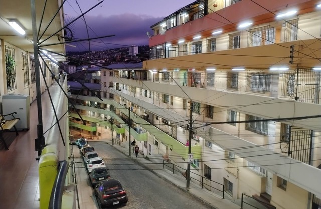 Room population marquez, port neighborhood