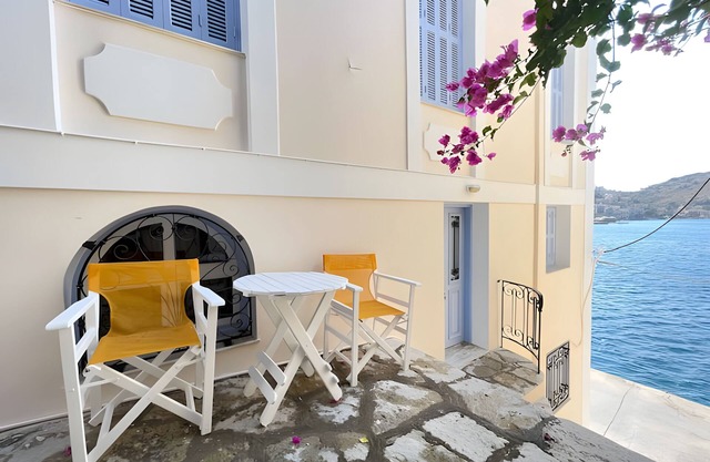 Room 'Premium Seaview' with Sea View, Wi-Fi and Air Conditioning