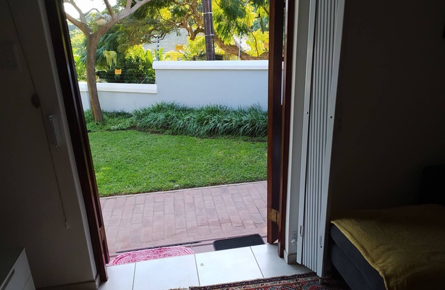 Rosejay Self Catering Cottage. Close to all Durban's major Attractions.