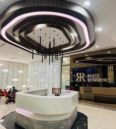 RoseWood Suites At Reizz Residence