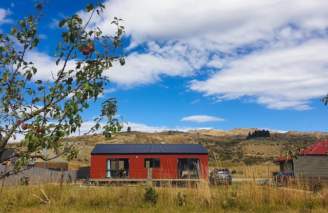 Rough Ridge Cottage ~ your haven in Central Otago