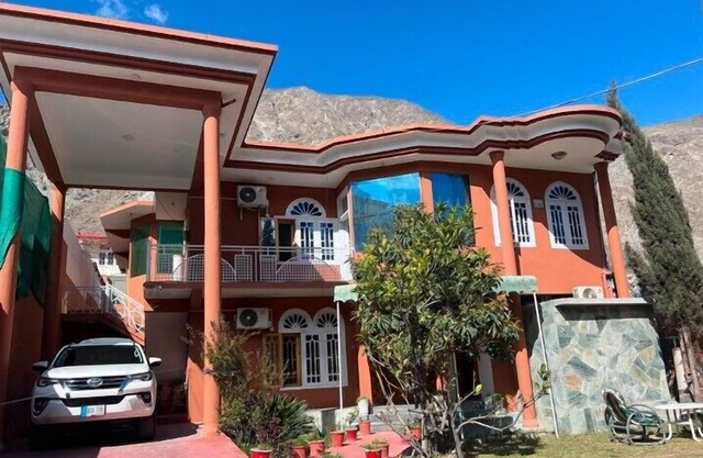 Royal Guest House Gilgit