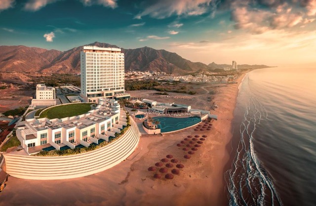 Royal M Al Aqah Beach Resort by Gewan