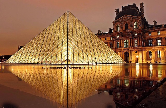 Royale Suite Apartment With Aircon In Louvre
