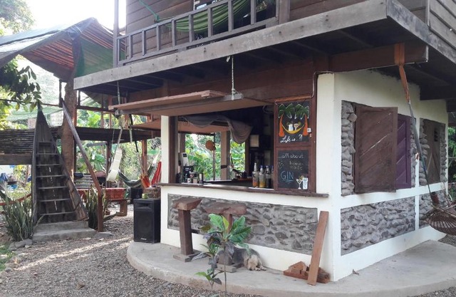 Rudi Mental Holiday Lodge