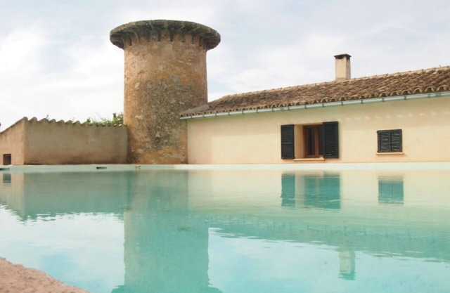 Ruhiges und Gemütliches Ferienhaus mit Pool. Ideal für Familien und Haustiere!