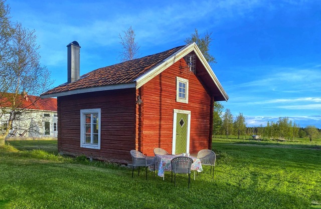Rural cottage near the lake I self check-in I barbecue