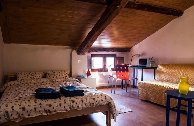 Rural House La Alcarria for 19 people